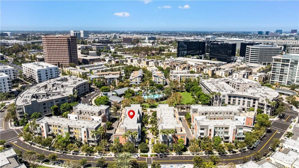 248 Rockefeller Irvine, CA 92612