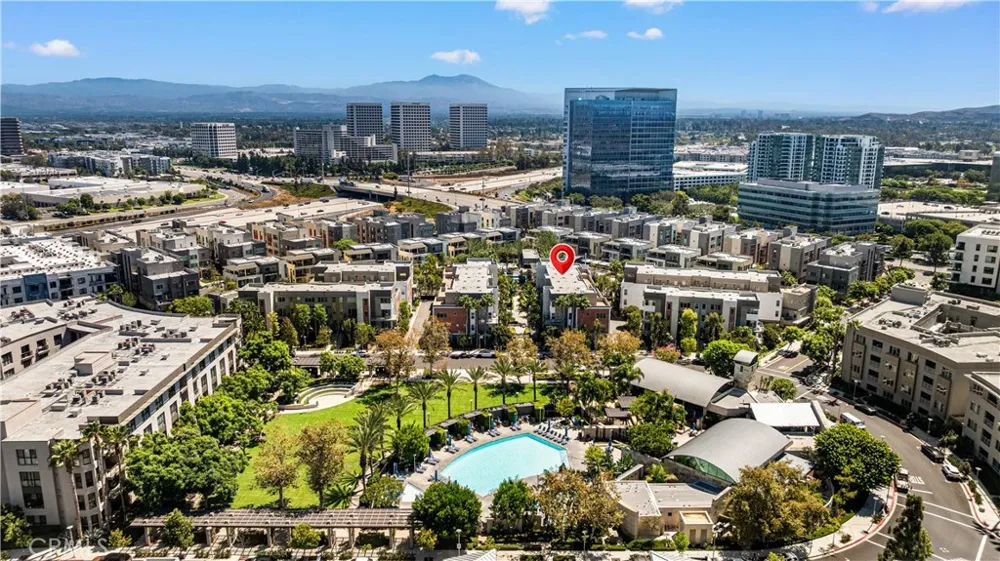 248 Rockefeller Irvine, CA 92612
