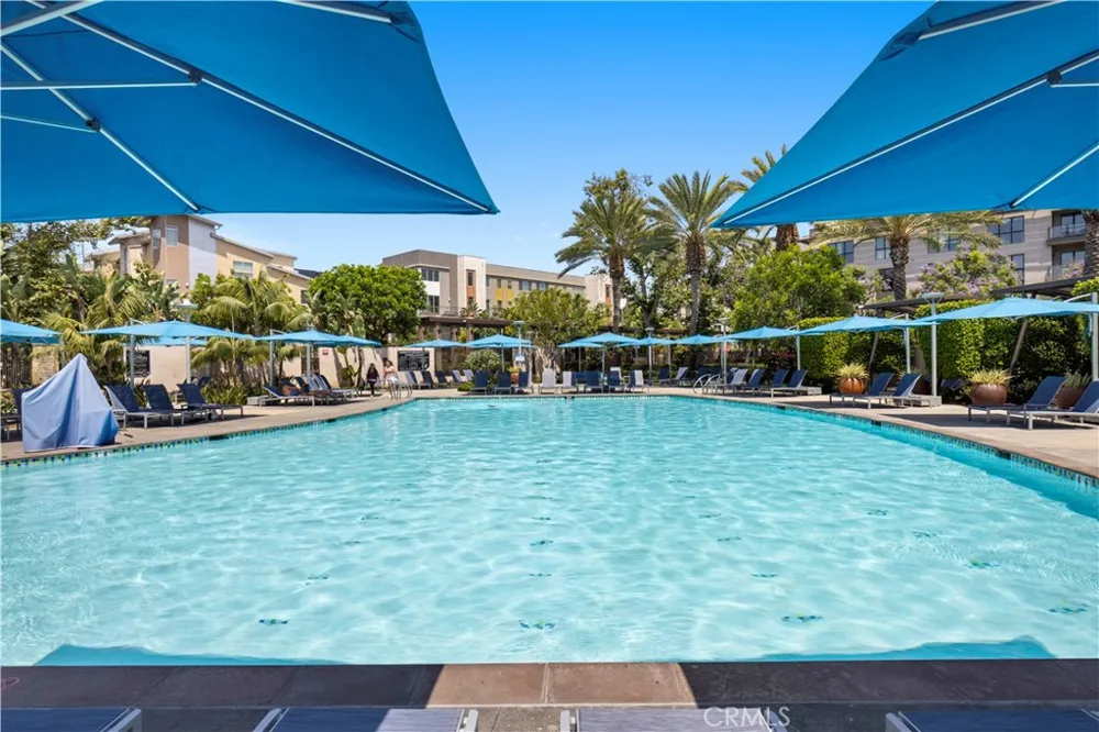 248 Rockefeller Irvine, CA 92612