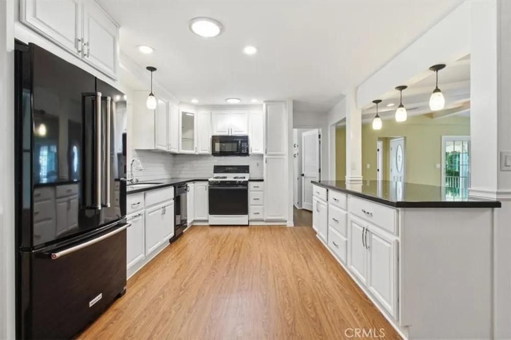 5200 Irvine Blvd. #347 Irvine, CA 92620