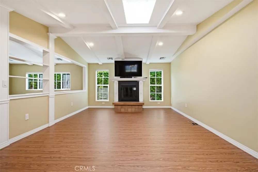 5200 Irvine Blvd. #347 Irvine, CA 92620
