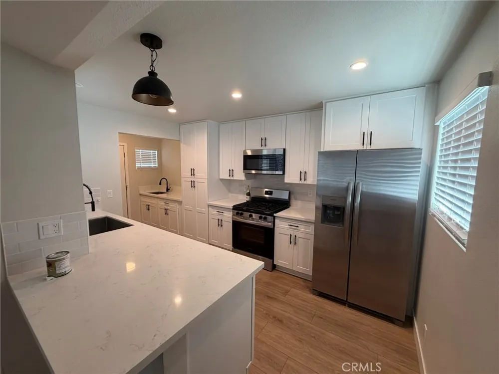 940 Garden Anaheim, CA 92801