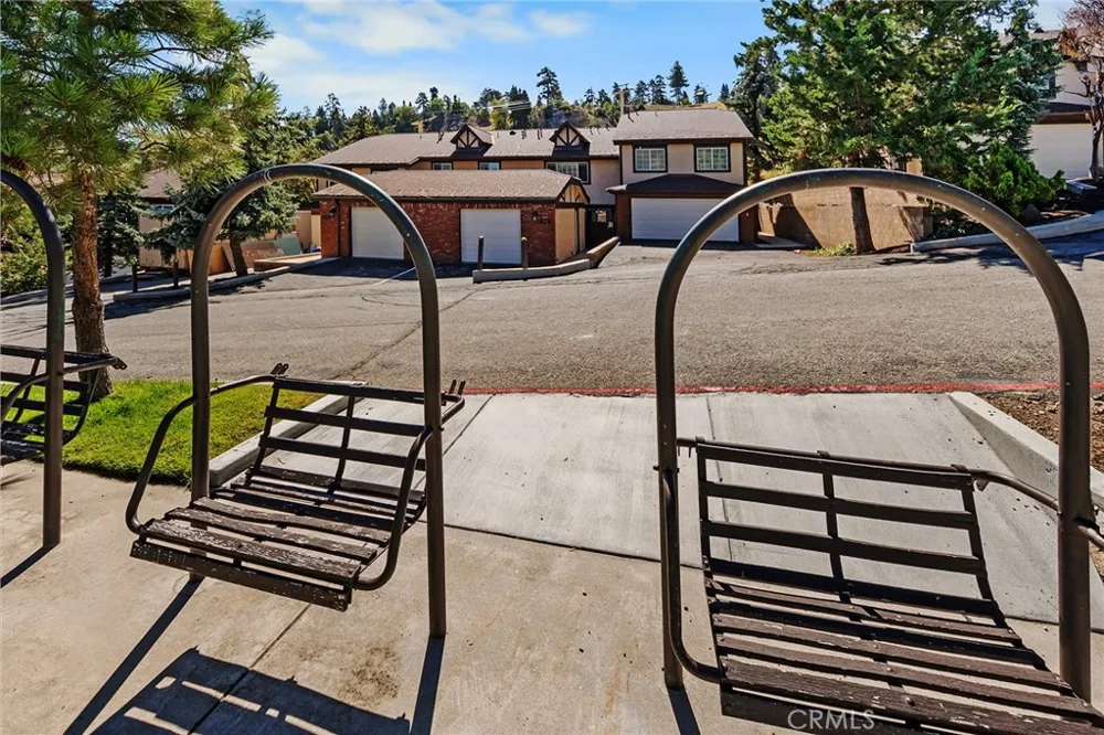 43000 Clover #22 Big Bear Lake, CA 92315