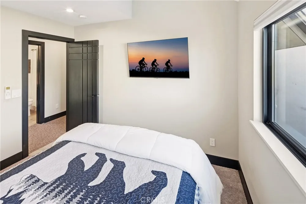 43000 Clover #22 Big Bear Lake, CA 92315