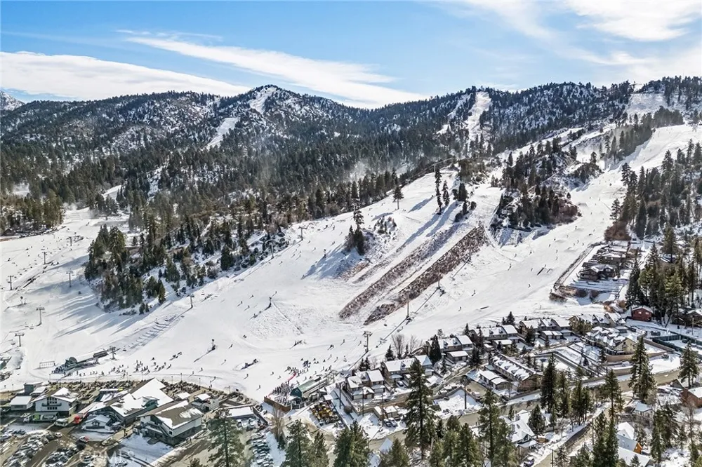 43000 Clover #22 Big Bear Lake, CA 92315