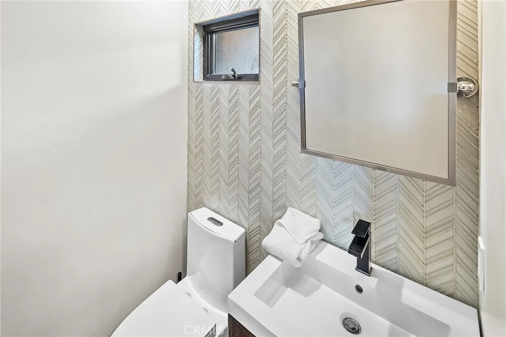 43000 Clover #22 Big Bear Lake, CA 92315