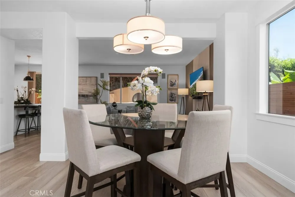 8 National Place Place Irvine, CA 92602