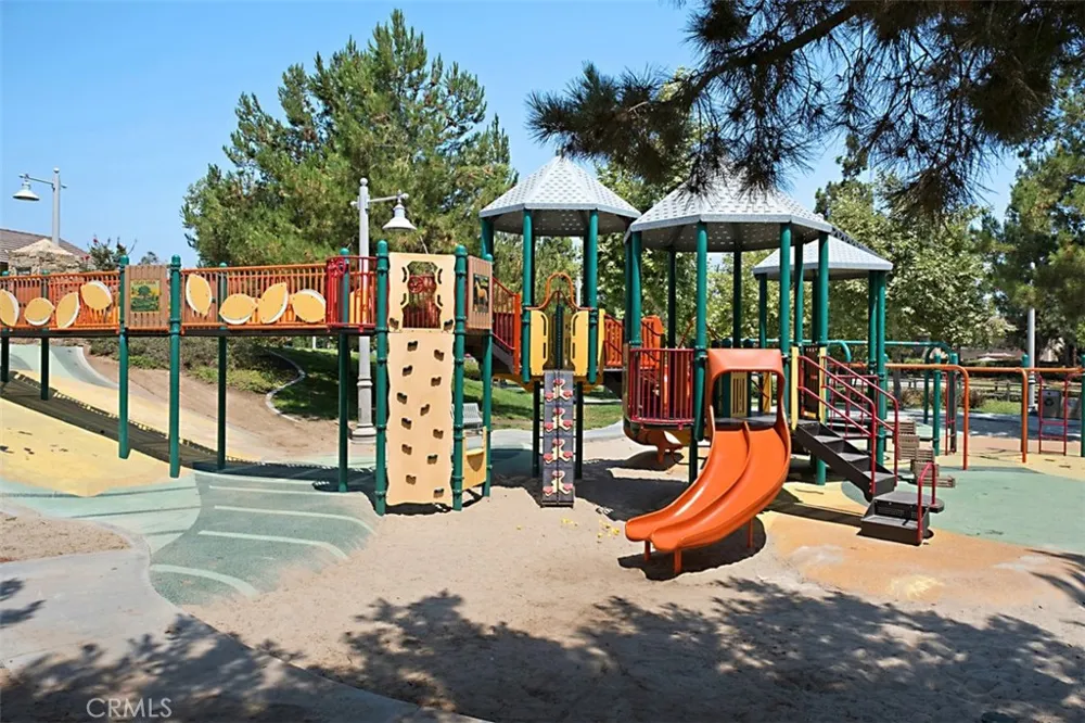 8 National Place Place Irvine, CA 92602