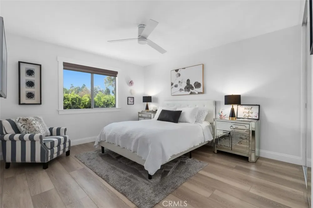 8 National Place Place Irvine, CA 92602
