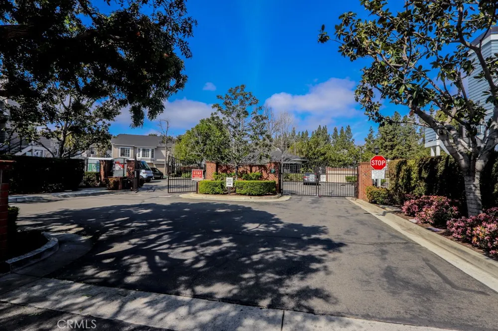 23412 Pacific Park #12I Aliso Viejo, CA 92656
