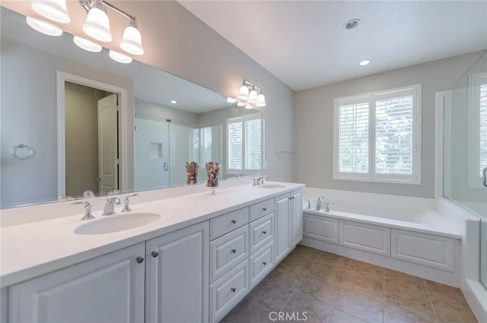 159 Speckled Alder Irvine, CA 92618