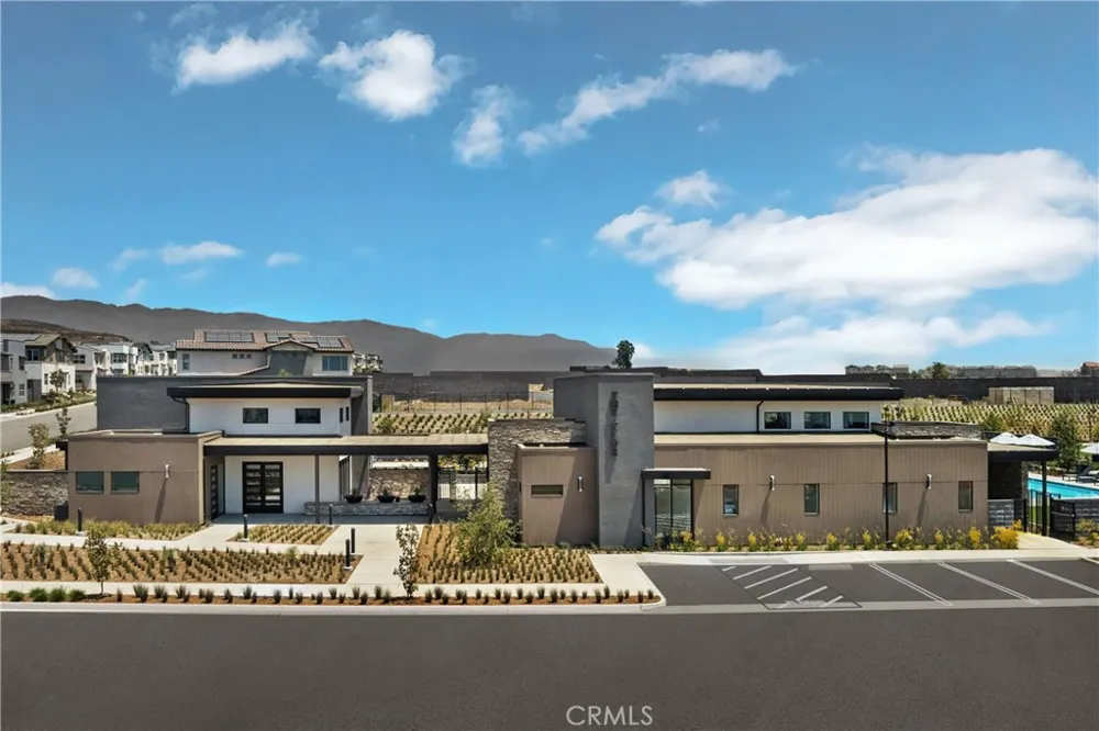 4827 Habitat Drive Fontana, CA 92336