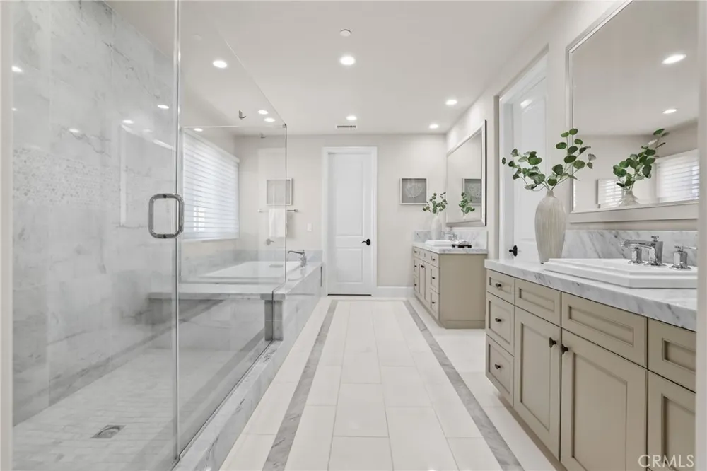 109 Andirons Irvine, CA 92602