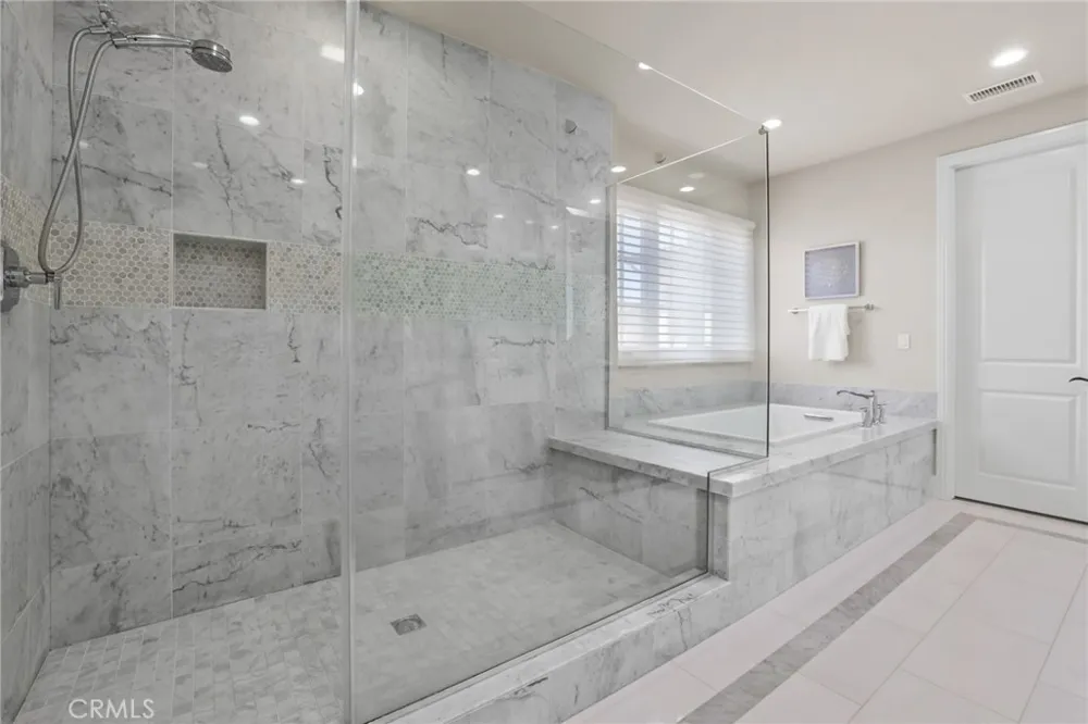 109 Andirons Irvine, CA 92602