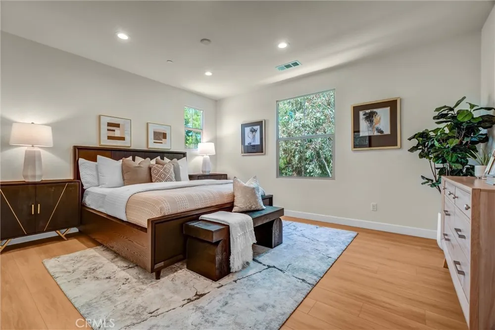 104 Borrego Irvine, CA 92618