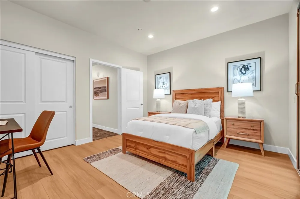 104 Borrego Irvine, CA 92618