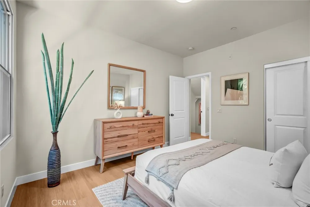 104 Borrego Irvine, CA 92618