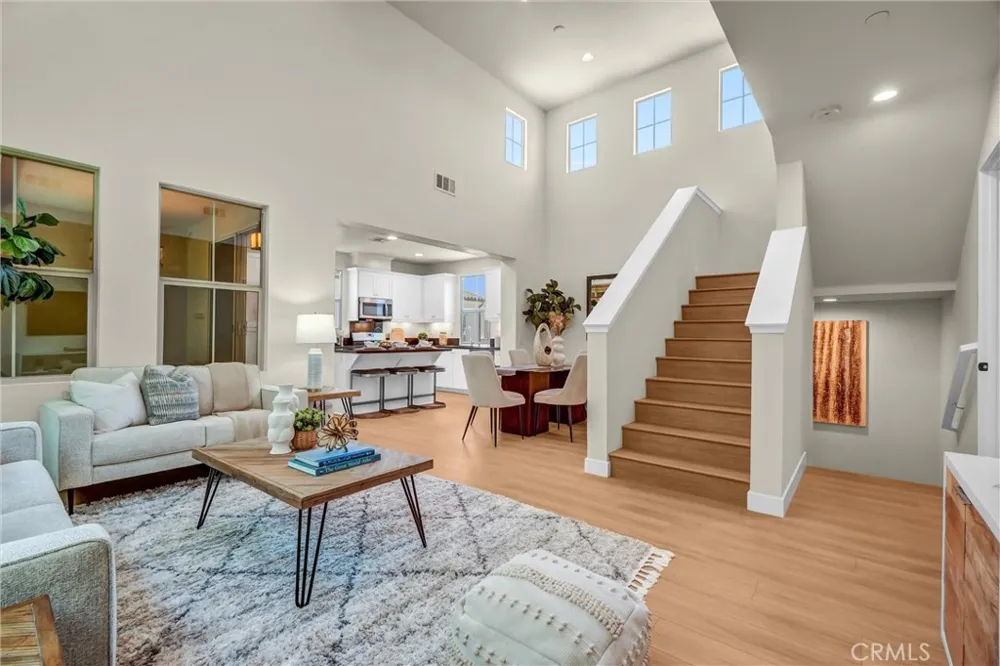 104 Borrego Irvine, CA 92618