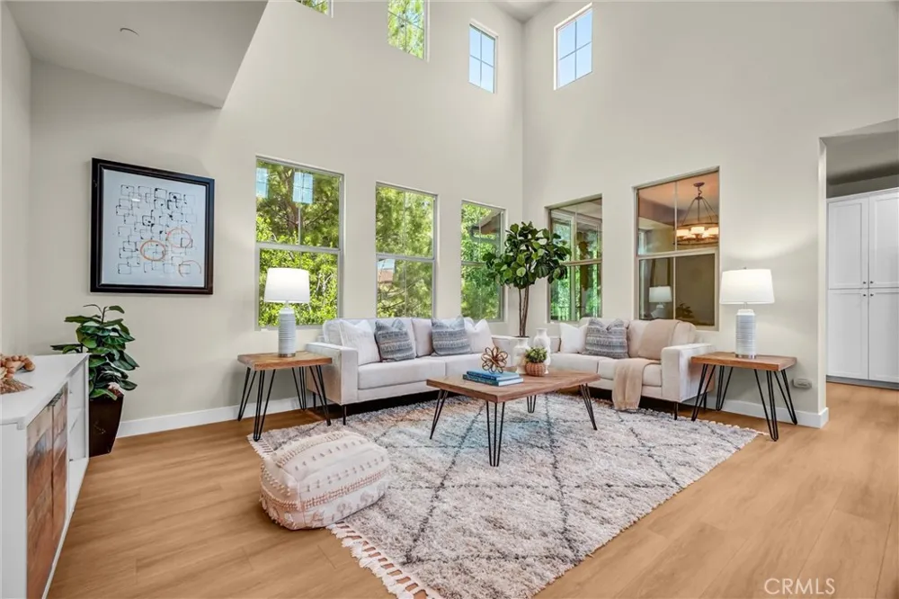 104 Borrego Irvine, CA 92618