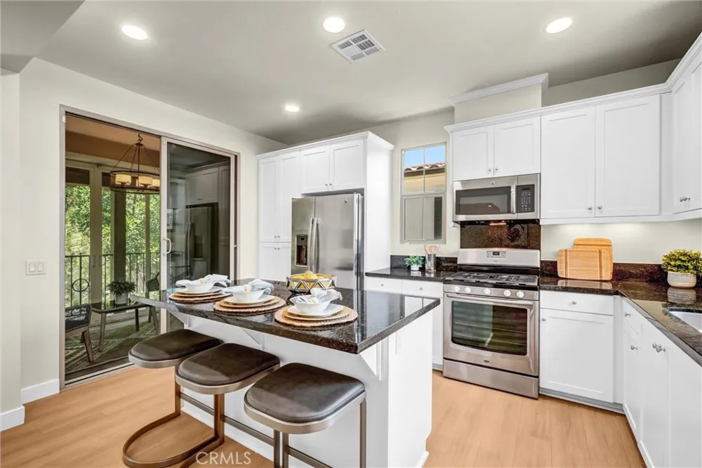 104 Borrego Irvine, CA 92618
