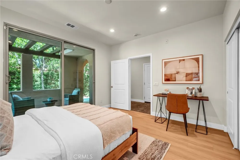104 Borrego Irvine, CA 92618