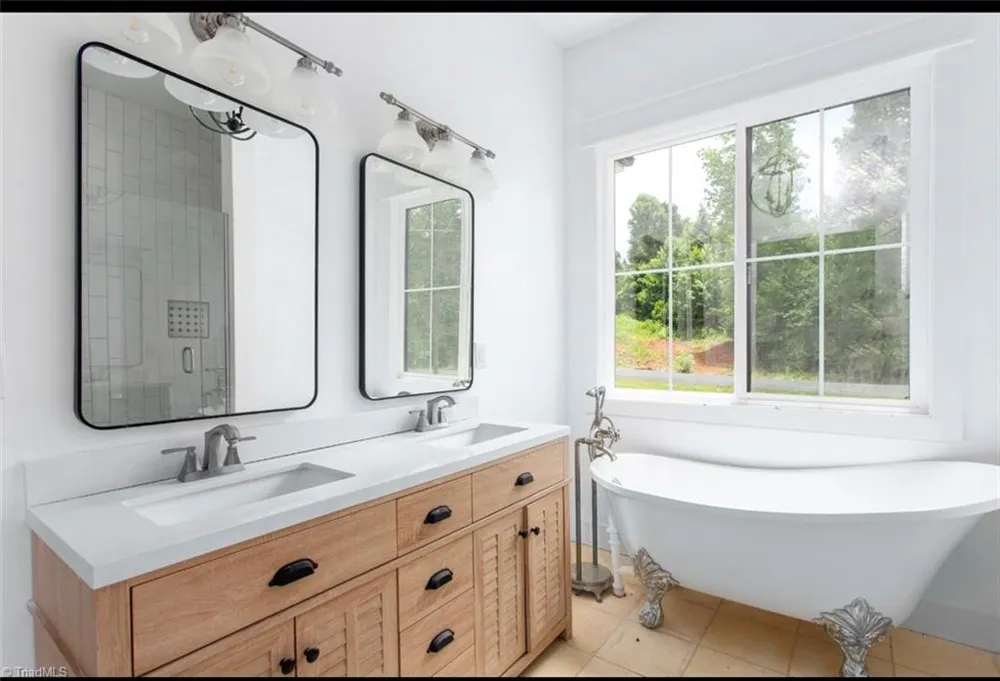 176 Ivory Lane Lexington, NC 27295