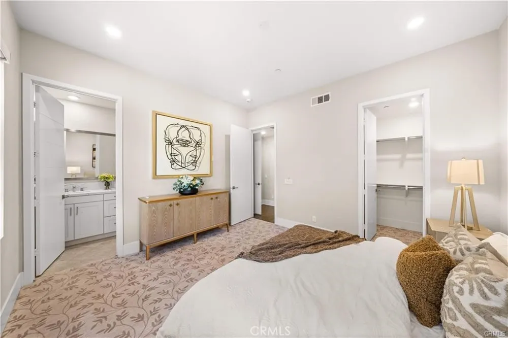 53 Bellatrix Irvine, CA 92618