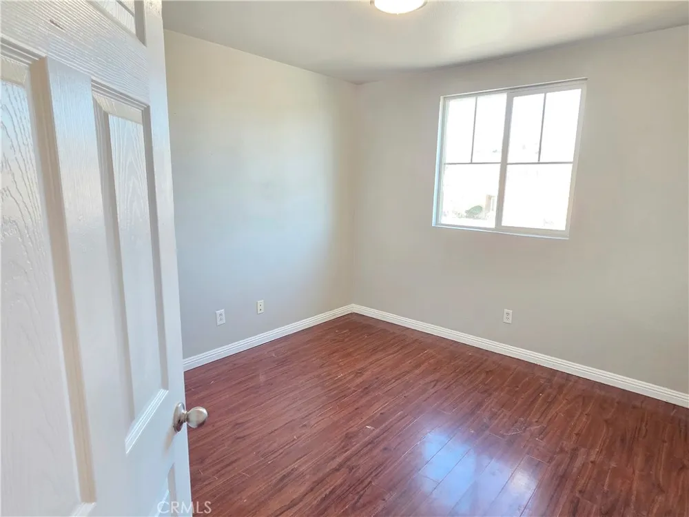 15338 Baxter Street Victorville, CA 92394