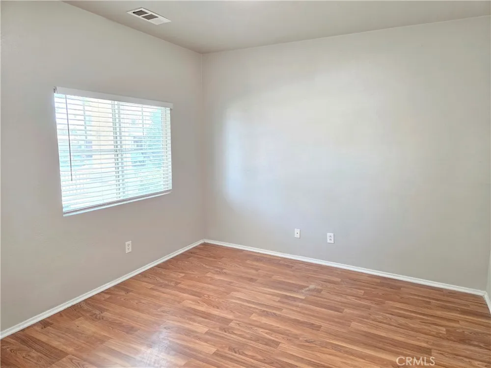 15338 Baxter Street Victorville, CA 92394