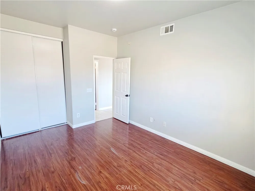 15338 Baxter Street Victorville, CA 92394