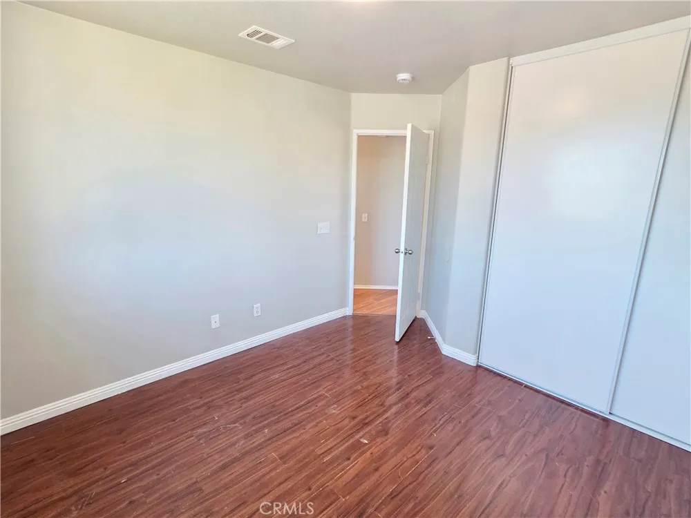 15338 Baxter Street Victorville, CA 92394