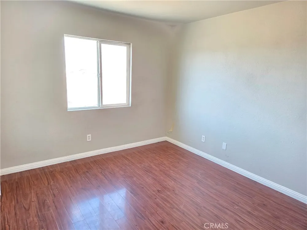 15338 Baxter Street Victorville, CA 92394