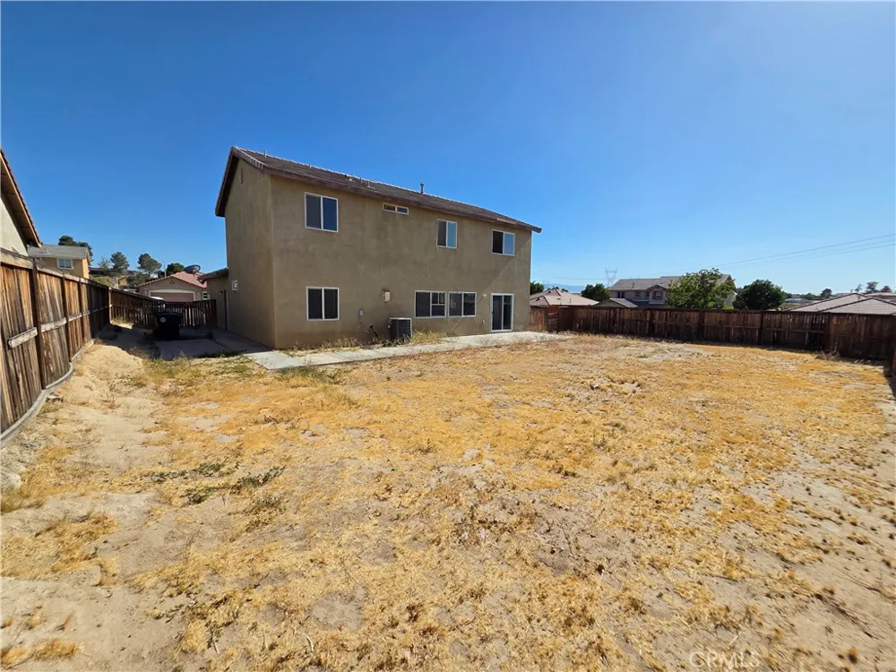 15338 Baxter Street Victorville, CA 92394