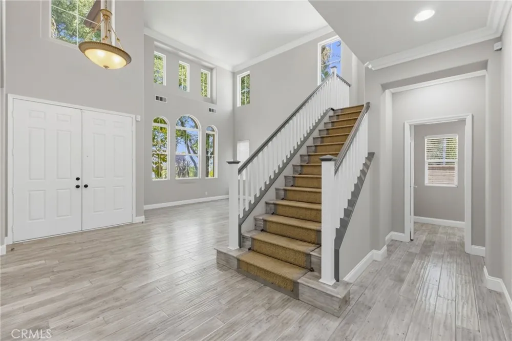 1568 Vandagriff Corona, CA 92883