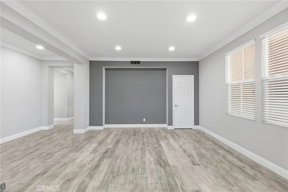 1568 Vandagriff Corona, CA 92883