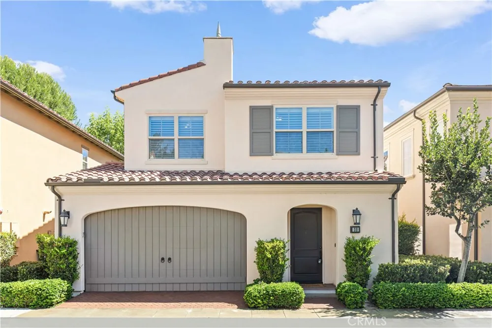 30 Larkfield Irvine, CA 92620