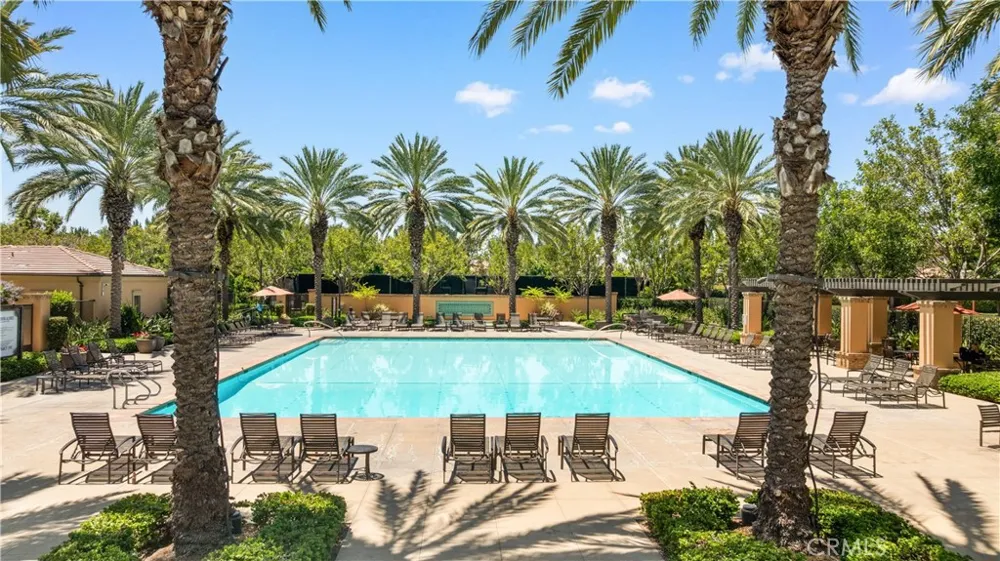 30 Larkfield Irvine, CA 92620
