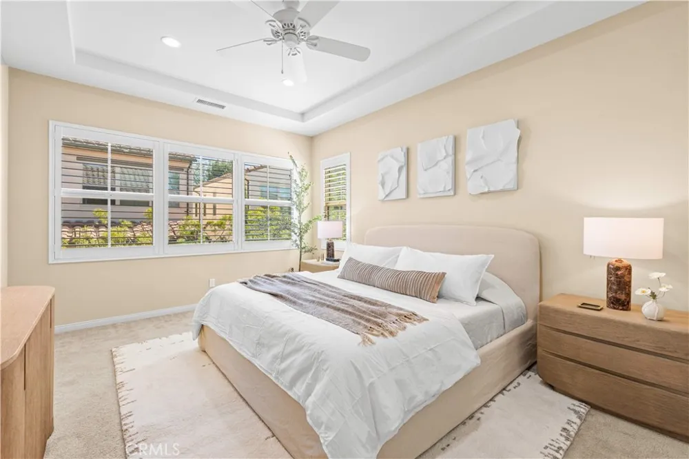 30 Larkfield Irvine, CA 92620