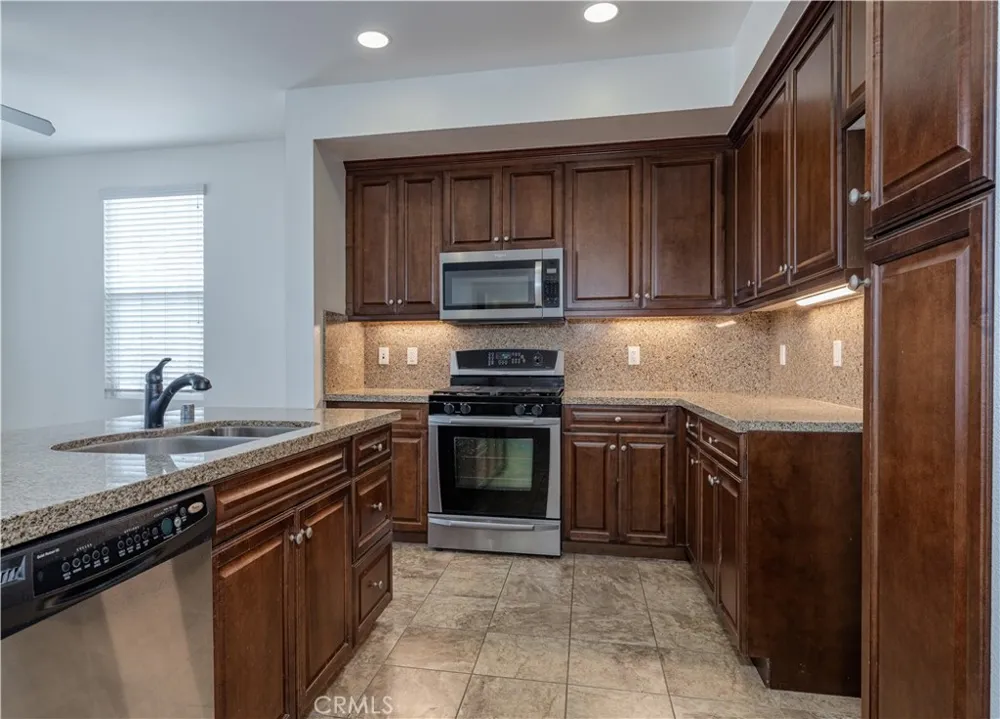 12842 Palm #101 Garden Grove, CA 92840