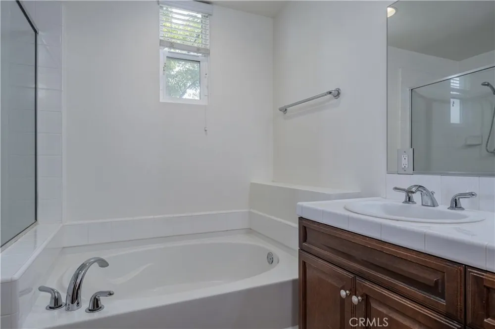 12842 Palm #101 Garden Grove, CA 92840