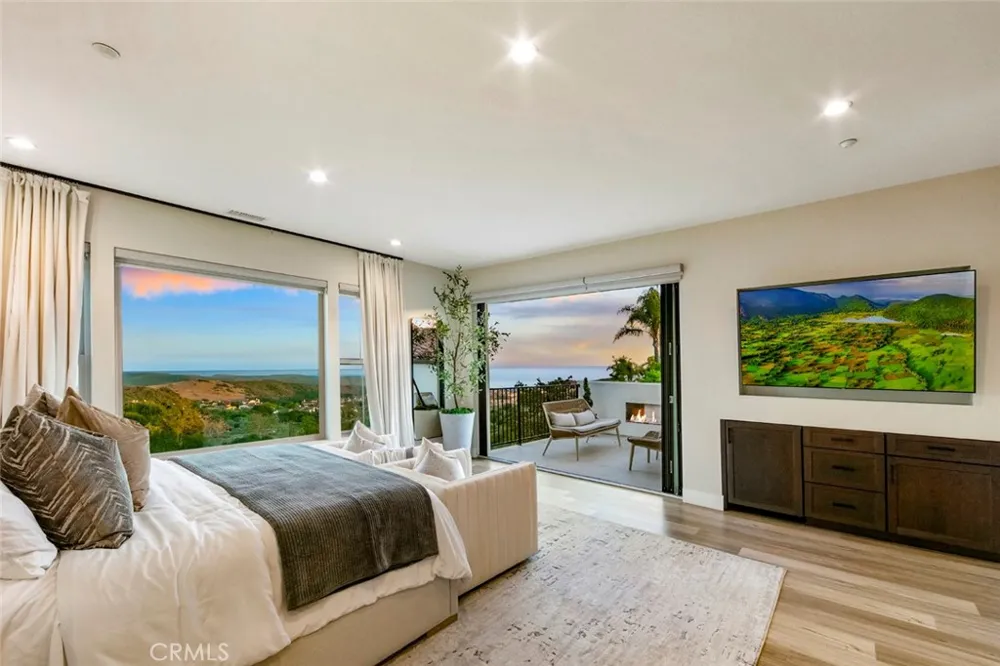 9 Coastal Canyon Newport Coast, CA 92657