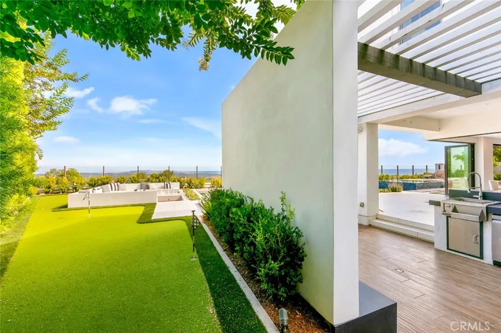 9 Coastal Canyon Newport Coast, CA 92657
