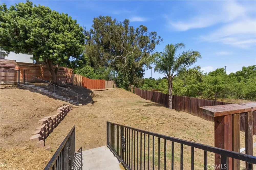 1437 W I Wilmington, CA 90744