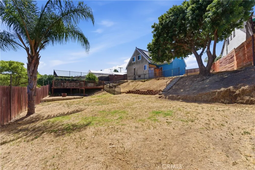 1437 W I Wilmington, CA 90744
