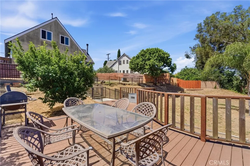 1437 W I Wilmington, CA 90744