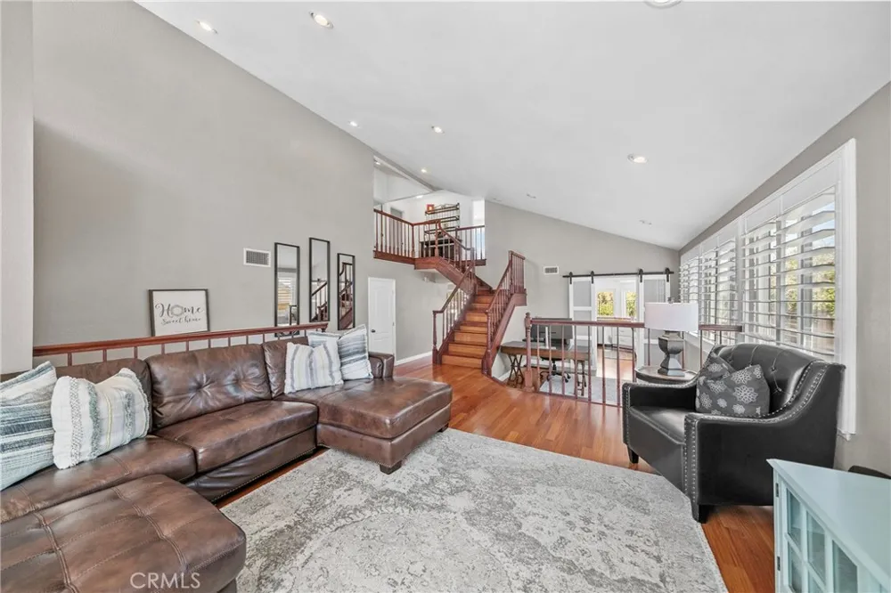 23472 Via Chiripa Mission Viejo, CA 92691