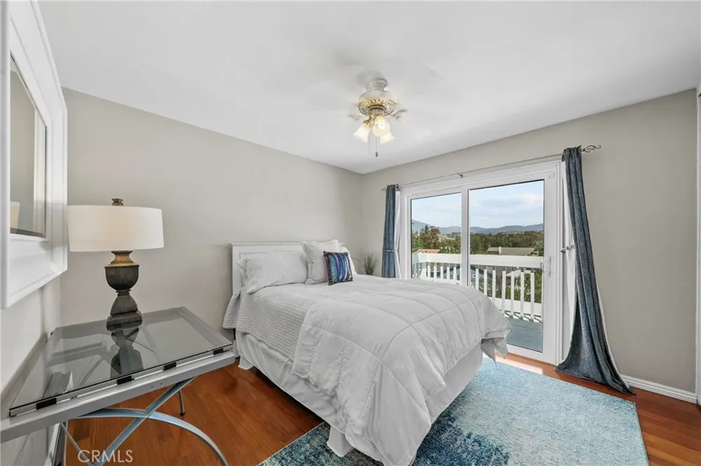 23472 Via Chiripa Mission Viejo, CA 92691