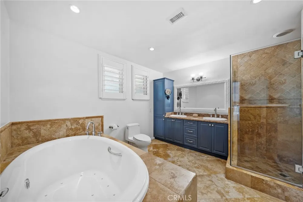 23472 Via Chiripa Mission Viejo, CA 92691
