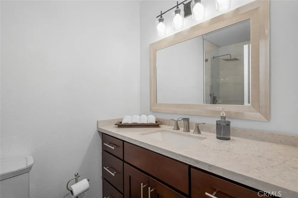 24218 Ontario Lane Lake Forest, CA 92630