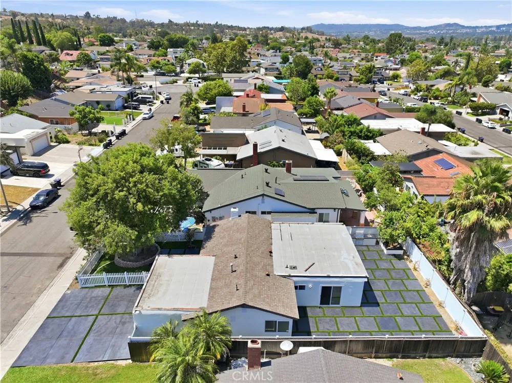 24961 Express Laguna Hills, CA 92653